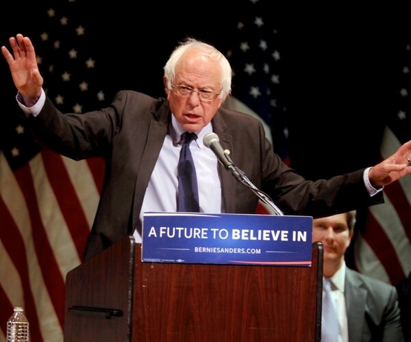 bernie sanders has an early lead against new hampshire democratic primary candidates