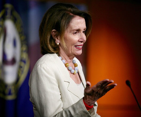 Pelosi Assails 'Weakness' of Trump, Netanyahu