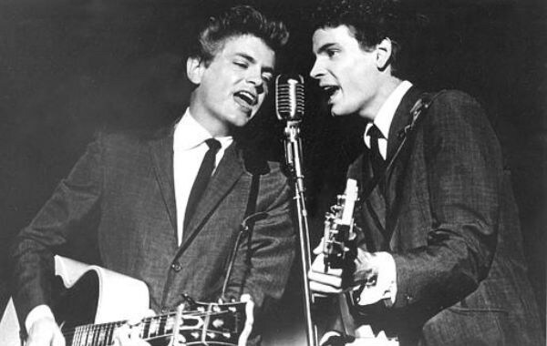 Phil Everly of Rock's Everly Brothers Dies at 74