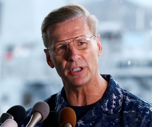 Navy Fires 7th Fleet Commander After Warship Accidents