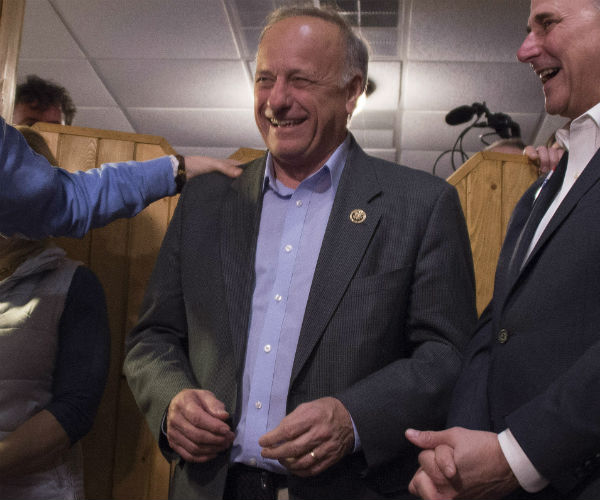 Steve King: Trump Following Hillary's Immigration Plan, Not His Own