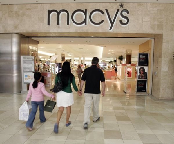 Macy's to Cut Up to 4,800 Jobs After Weak Holiday Sales