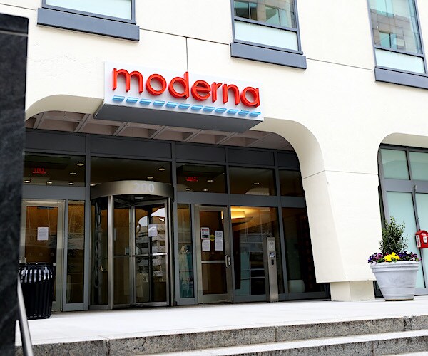 the front door to moderna headquarters in cambridge, massachusetts