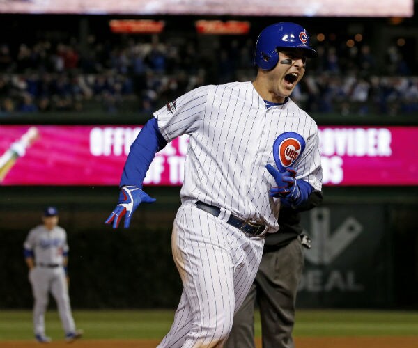 Cubs Earn First World Series Berth Since 1945