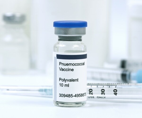 pneumococcal vaccine, syringe