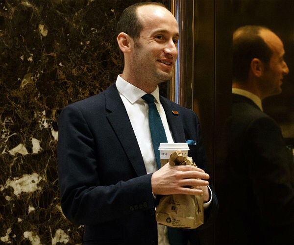 Trump Picks Aide Stephen Miller to Write Inauguration Address