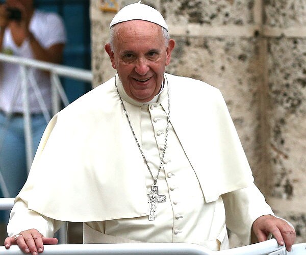 Pope Says Church Should Ask Forgiveness from Gays for Past Treatment