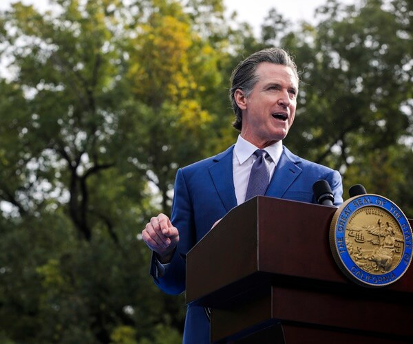 California Faces Budget Deficit of $22.5B, Governor Says