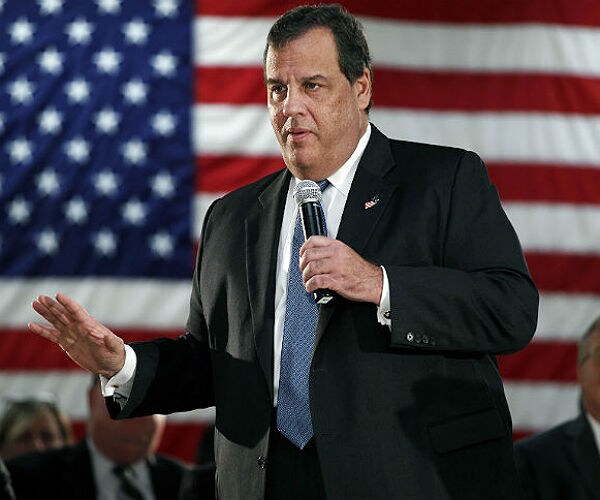 Poll: 19% View Chris Christie Favorably