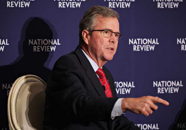 Jeb Bush Disavows 'Hypothetical' Remark About Supporting Iraq Invasion