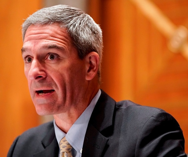 ken cuccinelli speaks at hearing