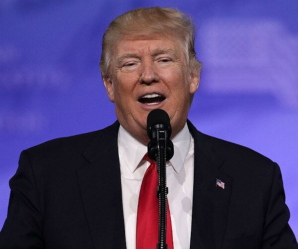 Trump Polls CPAC Audience: 'Second Amendment or the Tax Cuts?'