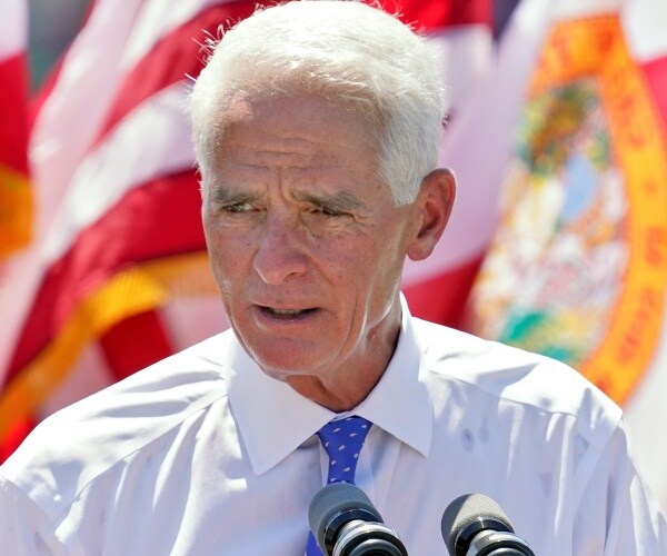 Democrats Not Enthused by Charlie Crist's Bid For Florida Governor