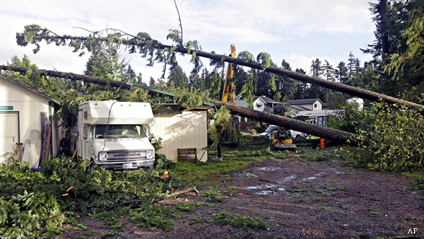 Washington Tornado Near Seattle Spawned by Heavy Storm