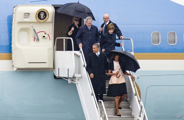 Obama, Bush, and Hillary Traveled Together to South Africa