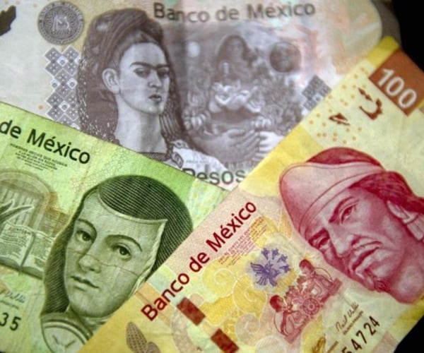 Writing May Be on Trump's Wall for Mexico's Beaten-Down Currency