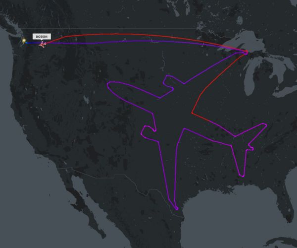 Boeing 787 Test Flight Sketches an Airplane Across US Skies