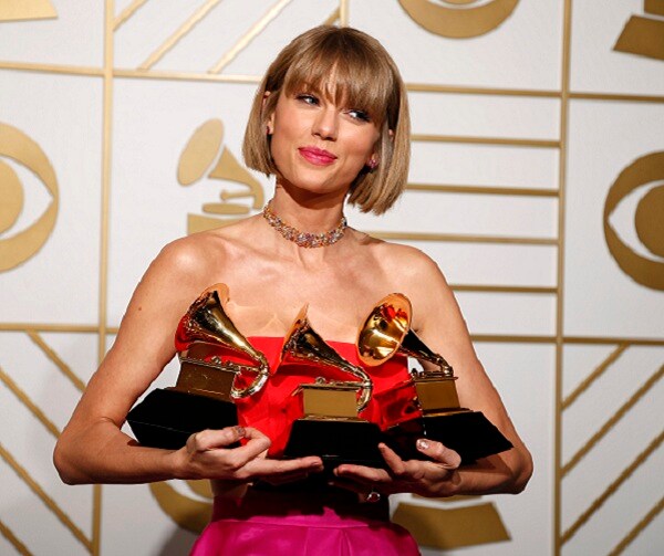 Grammy Awards: Taylor Swift Wins 2nd Best Album of Year