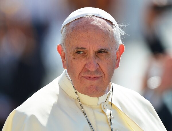 Report: Pope's Actions Pitting Catholic Church Against GOP