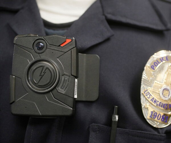 Police Body Camera Study: Policies Need to Be Improved Across US