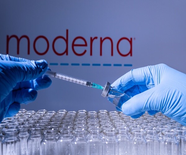 moderna COVID vaccine