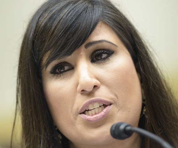 Freed Pastor Abedini's Wife to Newsmax: Obama Must Act on Christian Persecution