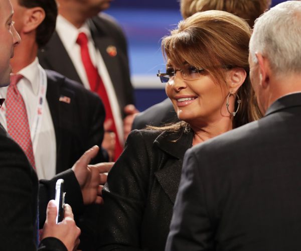 Sarah Palin Rips WashPost for Op-Ed Request on Hillary Winning