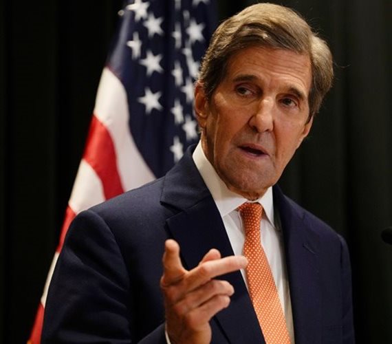 Kerry: Tackling Global Warming Requires China's Efforts