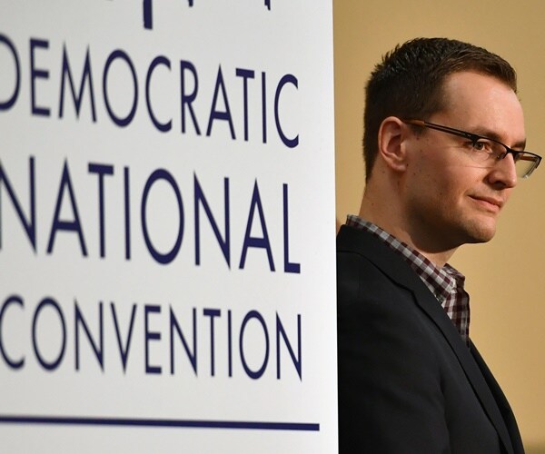 Robby Mook: Clinton Foundation Fears Fueled by 'Right-Wing Attacks'