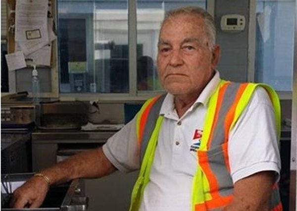 Florida Toll Collector Is Fired for His Kindness in Helping Drivers