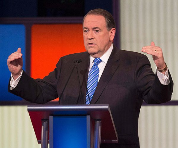 Huckabee: Club for Growth 'Bunch of Rich Guys Writing Checks'