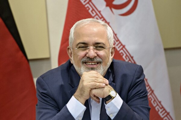 Iranians Celebrate Nuclear Deal, Zarif Hailed as Hero