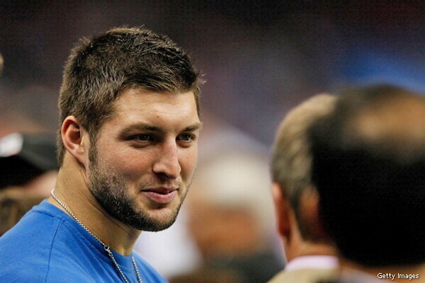 Tebow: Philadelphia Soul Offer Quarterback a Job in Arena Football 