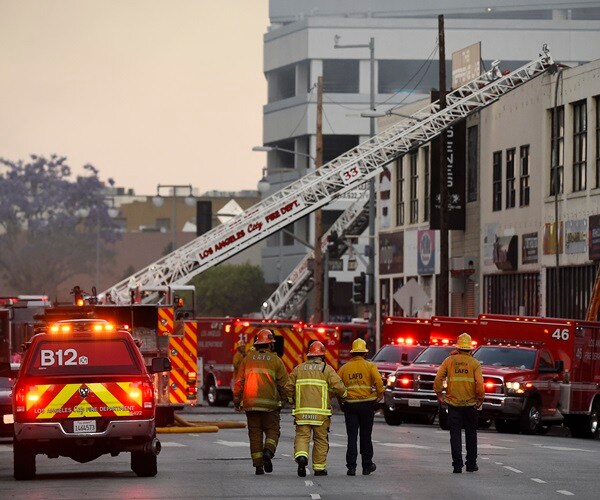 11 Los Angeles Firefighters Hurt While Running From Blast