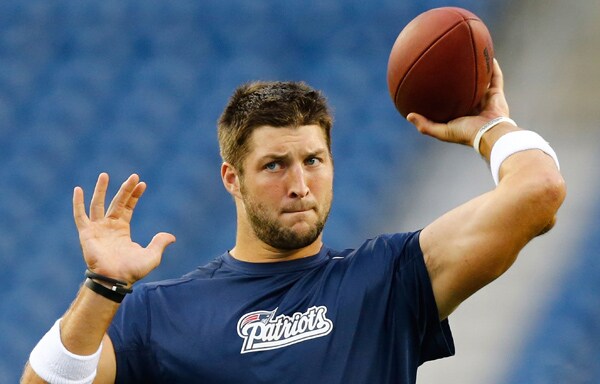 Tim Tebow Fantasy Fans Draft Him More Than an Actual Starting QB