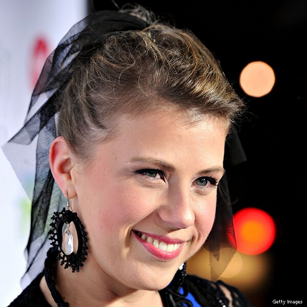 Jodie Sweetin: 'Full House' Child Star Denies Rehab Rumors