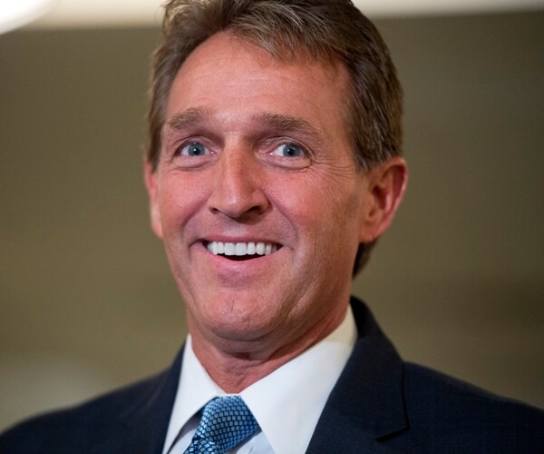 Blasting Trump, Arizona's Jeff Flake Announces He's Leaving Senate