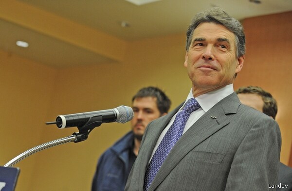 Rick Perry: Marijuana Decriminalization Backed by Texas Governor