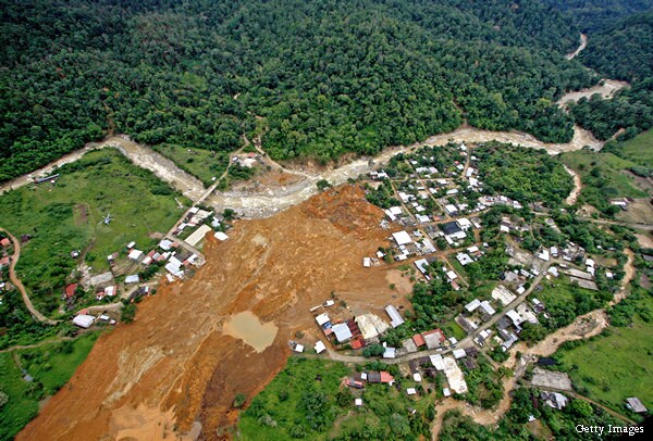 Mexico Landslide Buries  La Pintada; 68 Missing, Presumed Dead