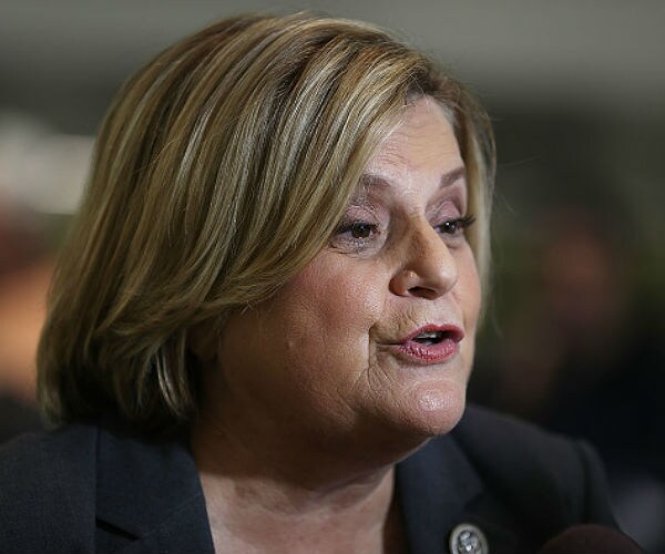 Rep. Ros-Lehtinen Rips Gosar's Call to Arrest Illegals at SOTU