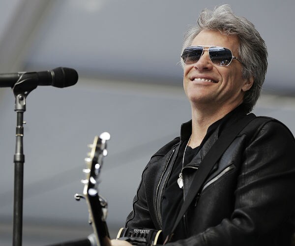 Black Keys Rocker: Bon Jovi Huddled With Me to Hide From Chris Christie