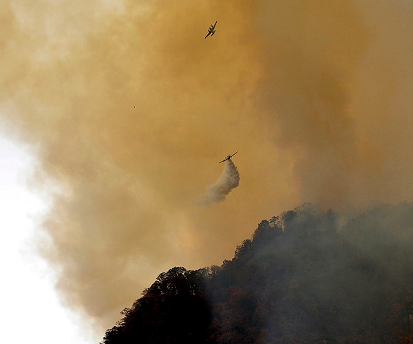 Forest Fire: Mandatory Evacuations Ordered in Appalachia