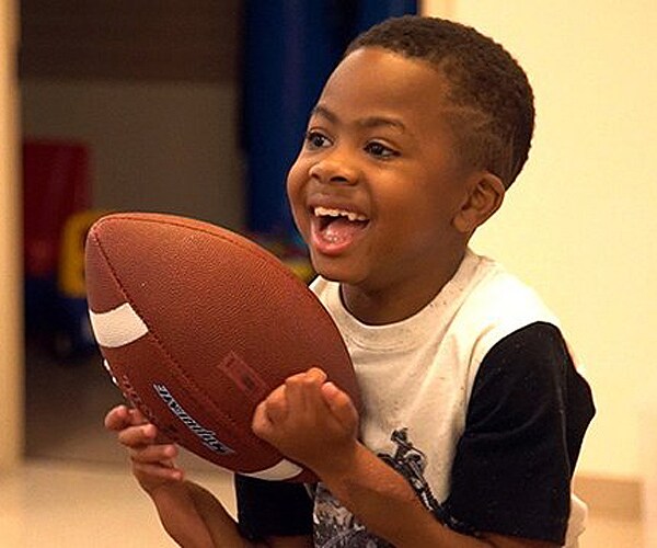 Double-Hand Transplant Recipient Zion Harvey Wants to Play Football