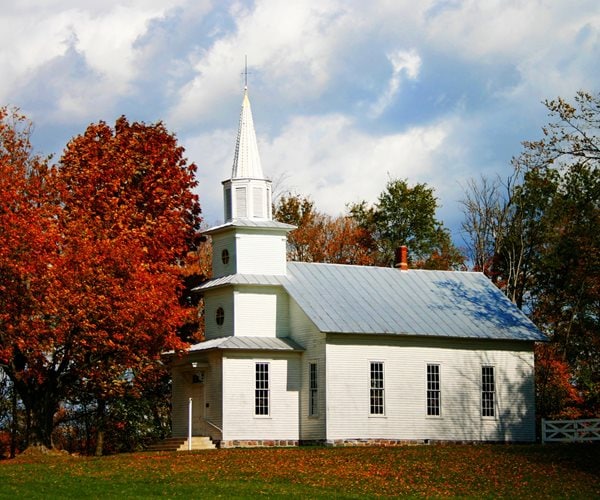 Gallup: Church Membership in US Plummets Over Last 20 Years