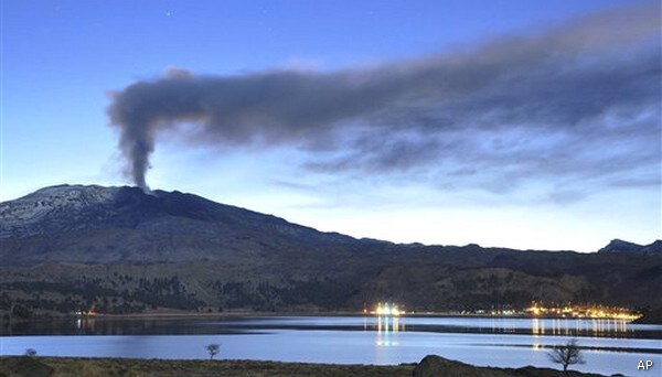 Chile, Argentina Order Evacuation Around Stirring Volcano