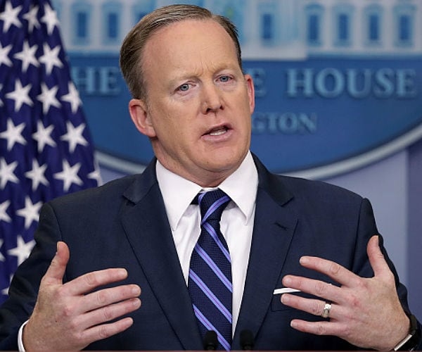 Sean Spicer: Flynn Should Do 'What Is Necessary' to Testify