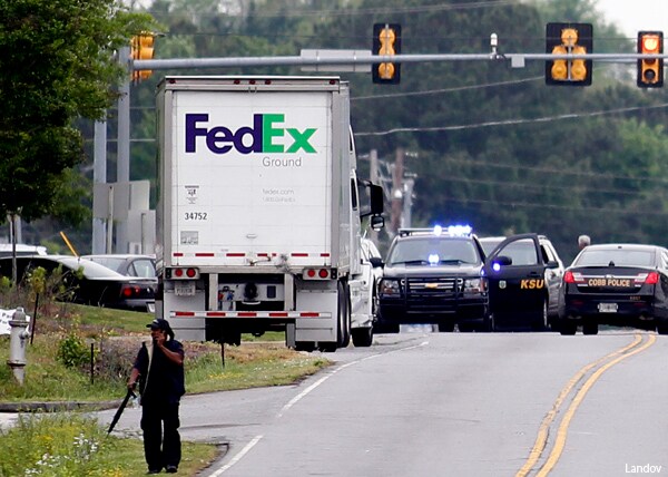 FedEx Shooting Near Atlanta Leaves Gunman Dead, 6 Injured