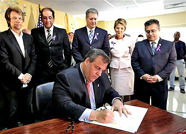 Bon Jovi Drug Law Signed by NJ Gov. Chris Christie