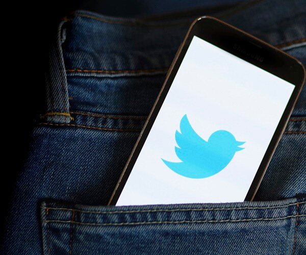 Russia Fines Twitter for Not Taking Down Calls to Protest