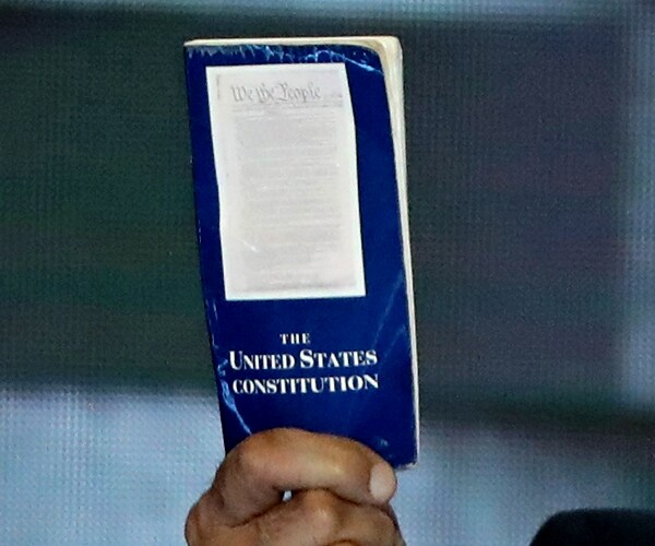 Pocket Constitution a Bestseller Thanks to Trump-Kahn Feud